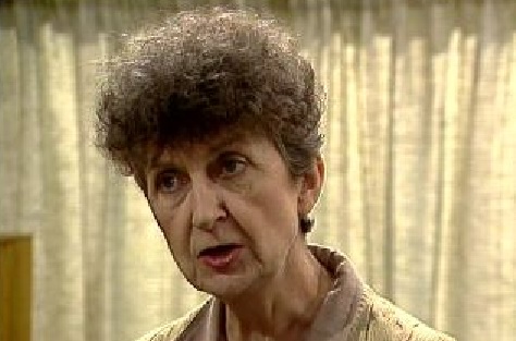 Neighbours Actress Vivean 'Mrs Mangel' Gray Worthington Dies Aged 92 ...