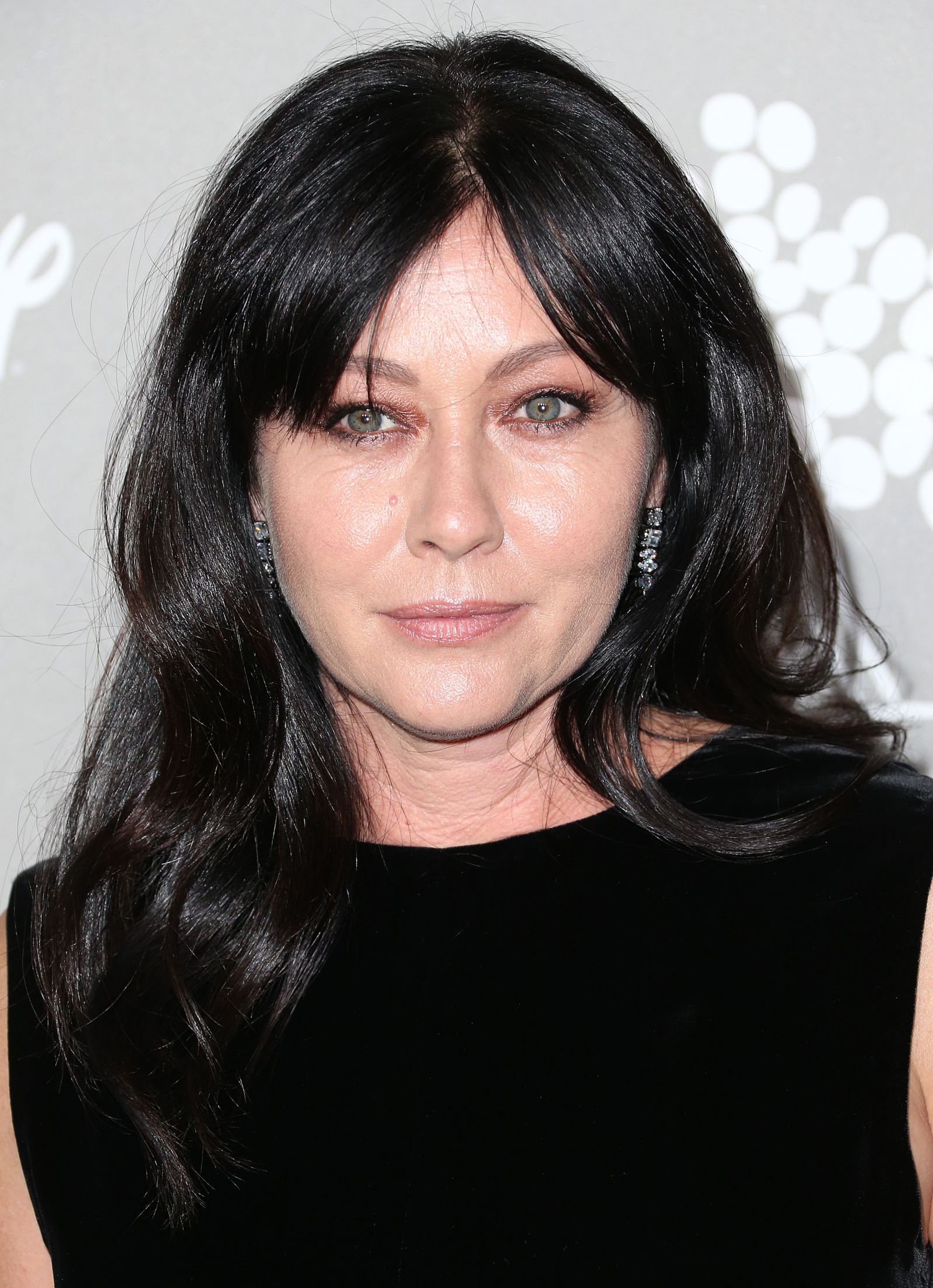 Shannen Doherty: Former Charmed actress reveals 'breast cancer has spread'