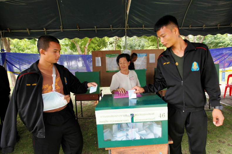 Thailand referendum 2016 army voters