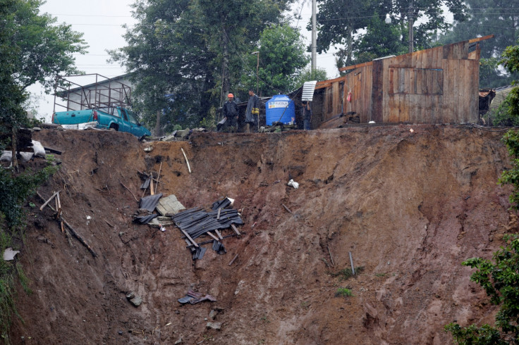 Mexico landslides Hurricane Earl