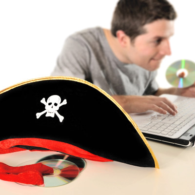 Online pirate