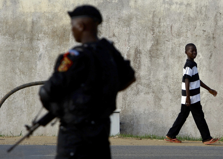 Angola police