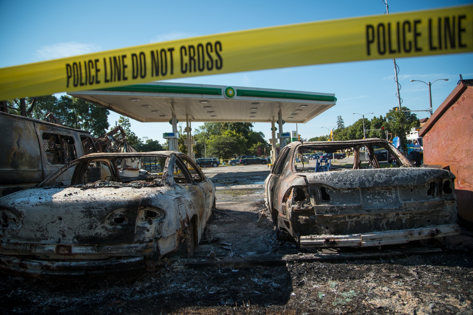 Milwaukee Shooting Wisconsin Governor Scott Walker Activates National   Milwaukee Protests 