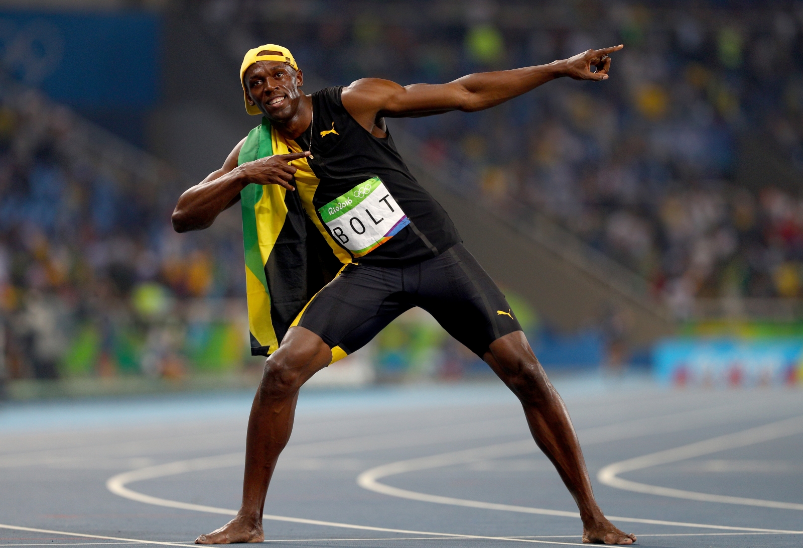 Rio 2016 Olympics Usain Bolt wis historic third gold medal in 100m final