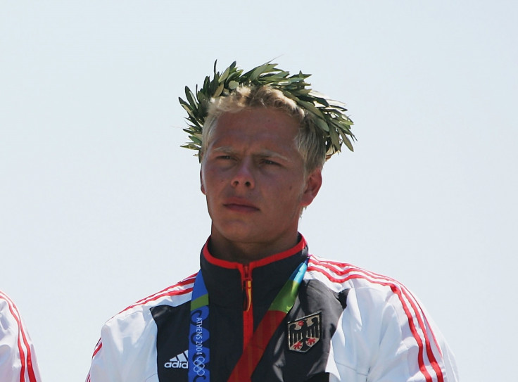 Stefan Henze
