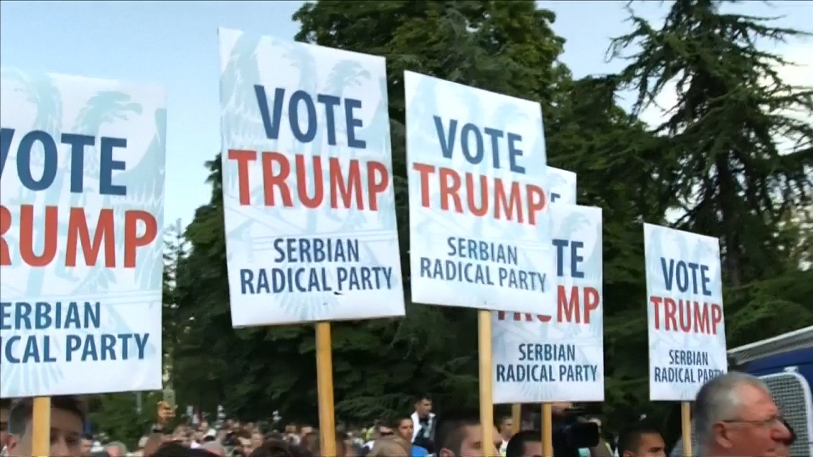 https://d.ibtimes.co.uk/en/full/1542387/serbia-radical-party-hold-pro-donald-trump-rally-us-vice-president-joe-biden-visits-belgrade.jpg?w=761&h=454&l=50&t=40