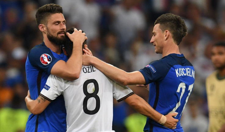 Olivier Giroud, Mesut Ozil and Laurent Koscielny