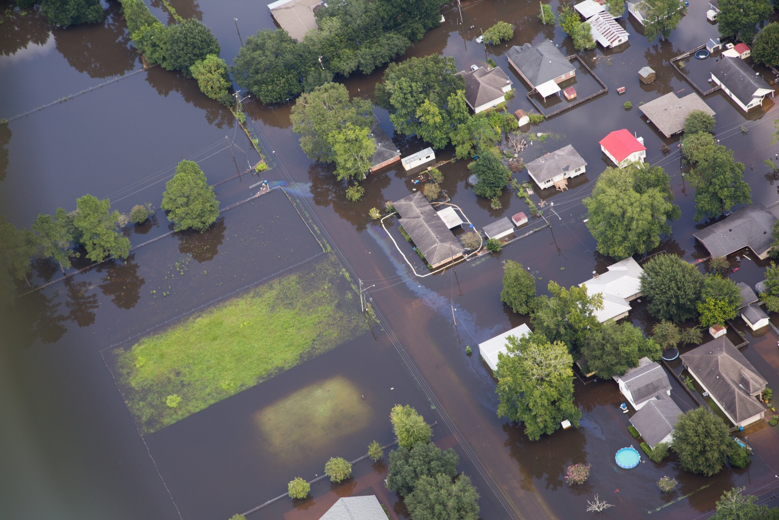 louisiana flooding flood baton rouge damage floods sorrento obama aerial neighborhood hurricane week cross assistance impact aug devastated worst president