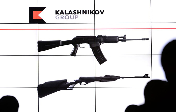 Replica kalashnikov assault rifles will be soldatMoscow'