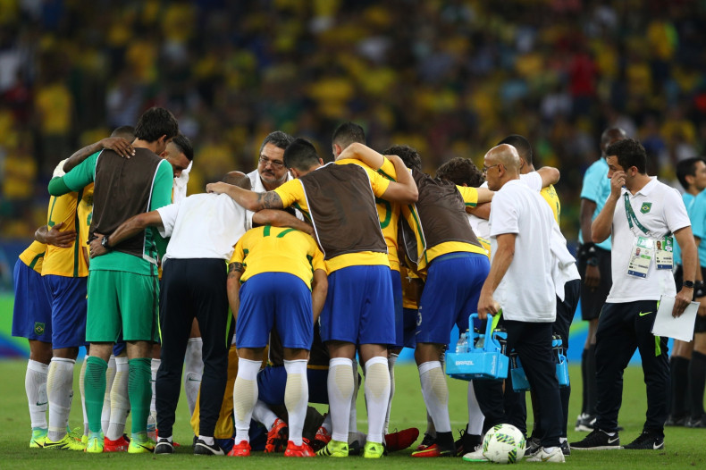 The Brazil side during the break
