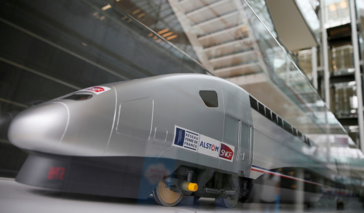 Alstom signs $2bn contract with Amtrak for 28 new high-speed trains that will run between Boston and Washington