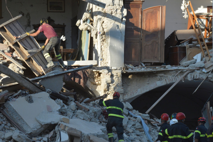 Amatrice earthquake rescue workers 2016