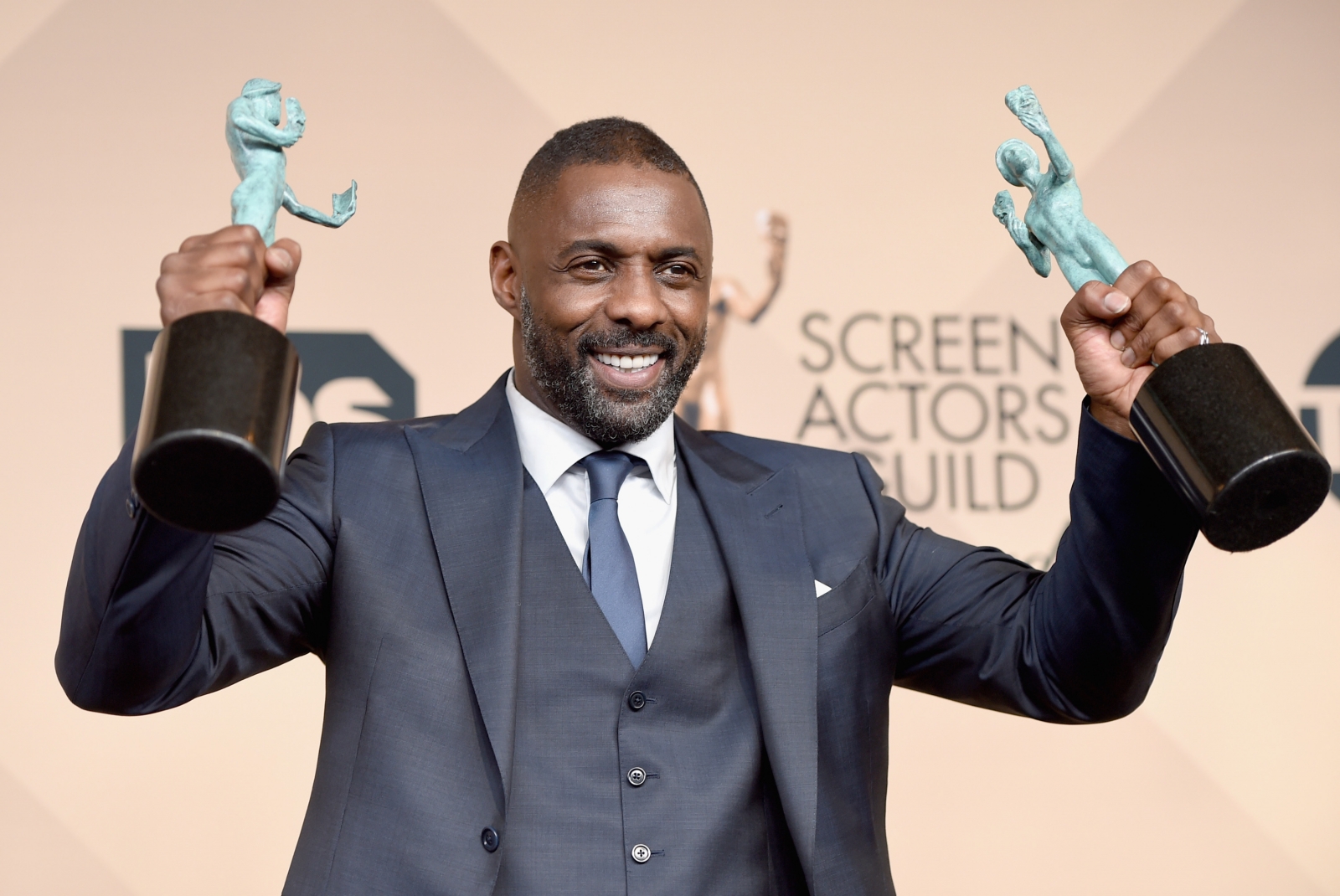 Idris Elba 44th birthday: Look back at his year from Star Trek Beyond ...