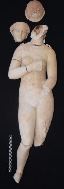 Petra ancient statue