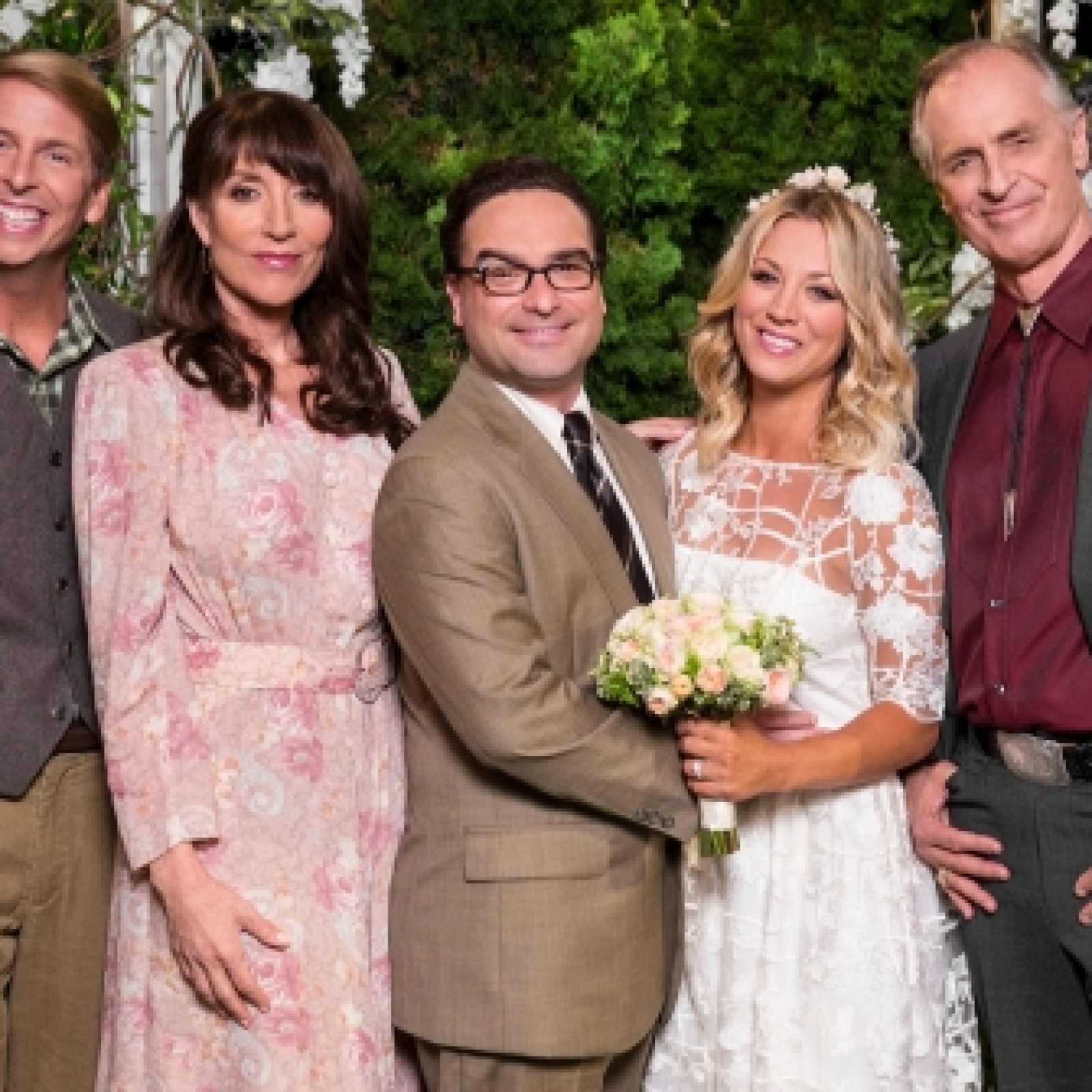 The Big Bang Theory season 10 premiere: Episode 1 picture features Leonard and Penny wedding | IBTimes UK The Big Bang Theory season 10 premiere: Episode 1 picture features Leonard and Penny wedding | IBTimes UK