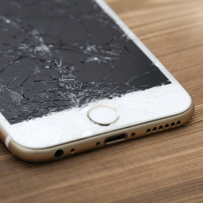 Broken iPhone 6