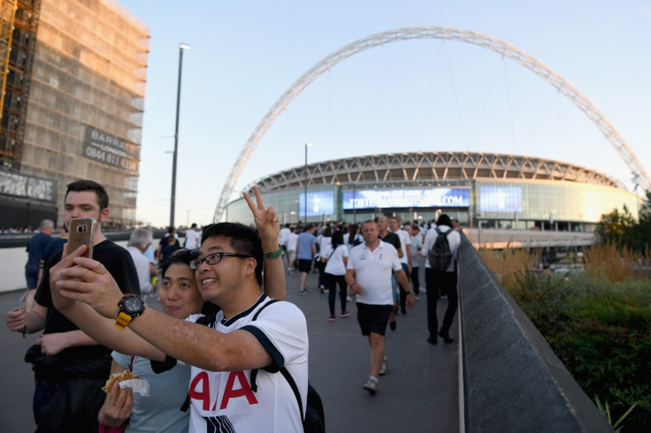 Spurs fans outside Wembley