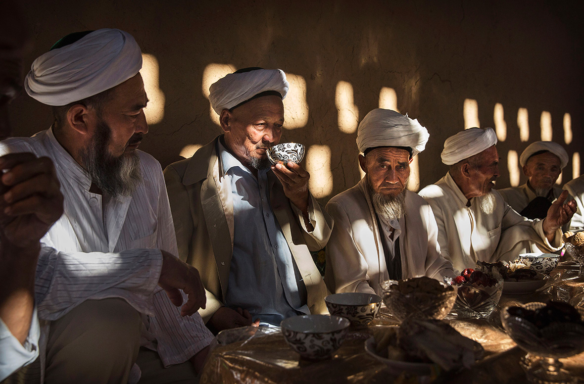 China: Beautiful photos of ethnic Uighur Muslims 