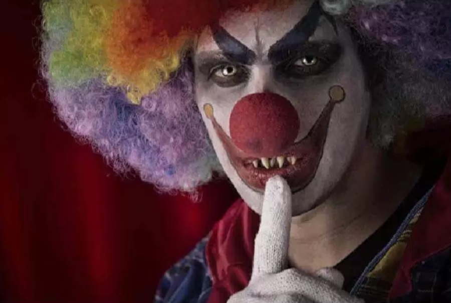 Creepy Clown Sightings Spread Across The US And UK