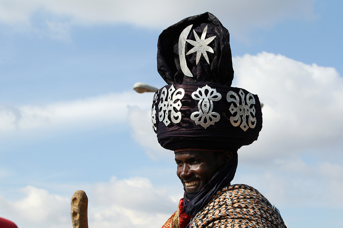 Nigeria: Horsemen pay respect to Emir of Zazzau at Durbar 