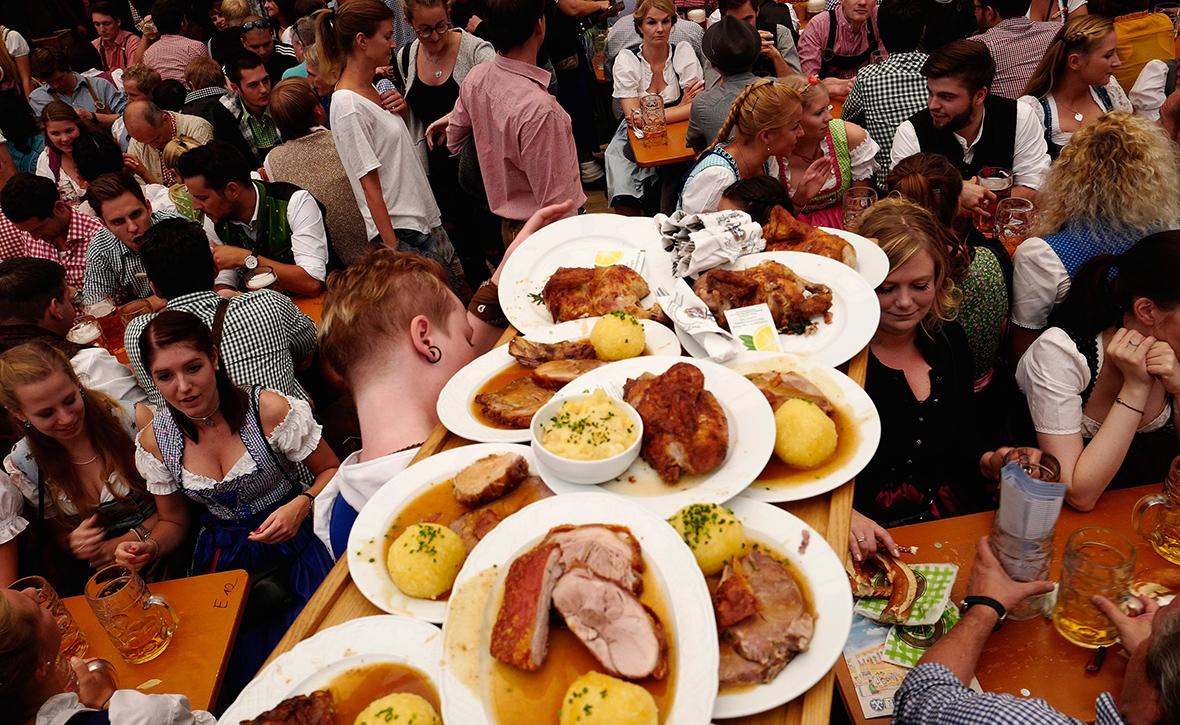 Oktoberfest 2016 Best photos of the first week at Munich's Bavarian
