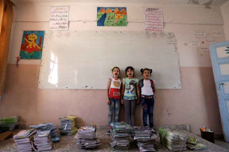 Syria school children