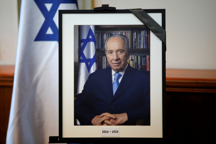 Peres