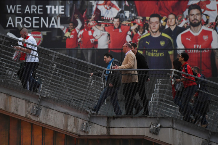 Arsenal fans before kick-off