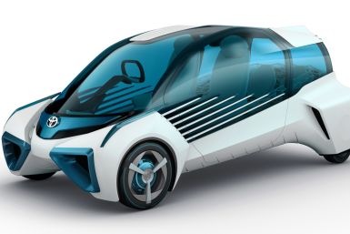Toyota fuel cell FCV Plus concept