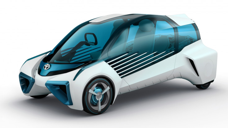 Toyota fuel cell FCV Plus concept