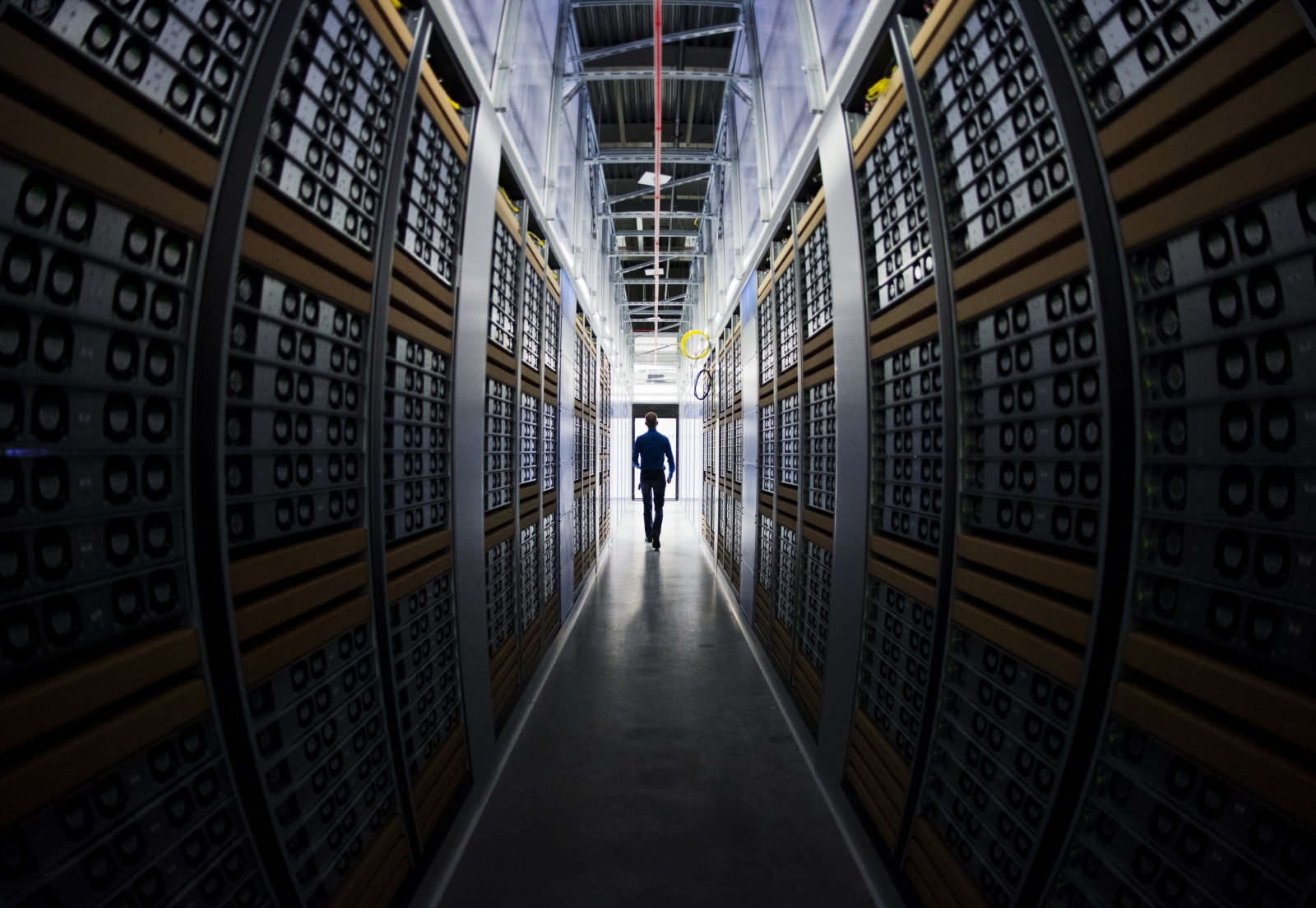 Facebook data center