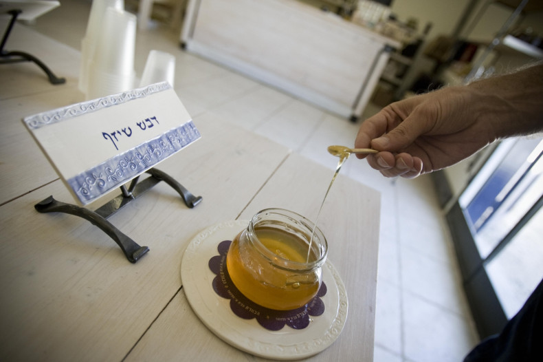 Israeli honey tasting