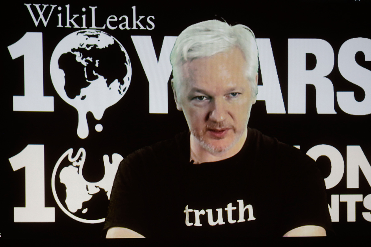 WikiLeaks' Julian Assange: Why I love 'fake news'