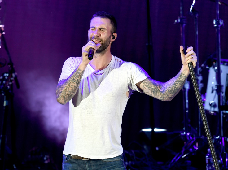 Adam Levine Maroon 5