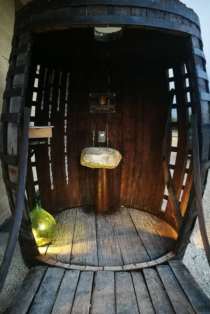 The free wine fountain at Dora Sarchese