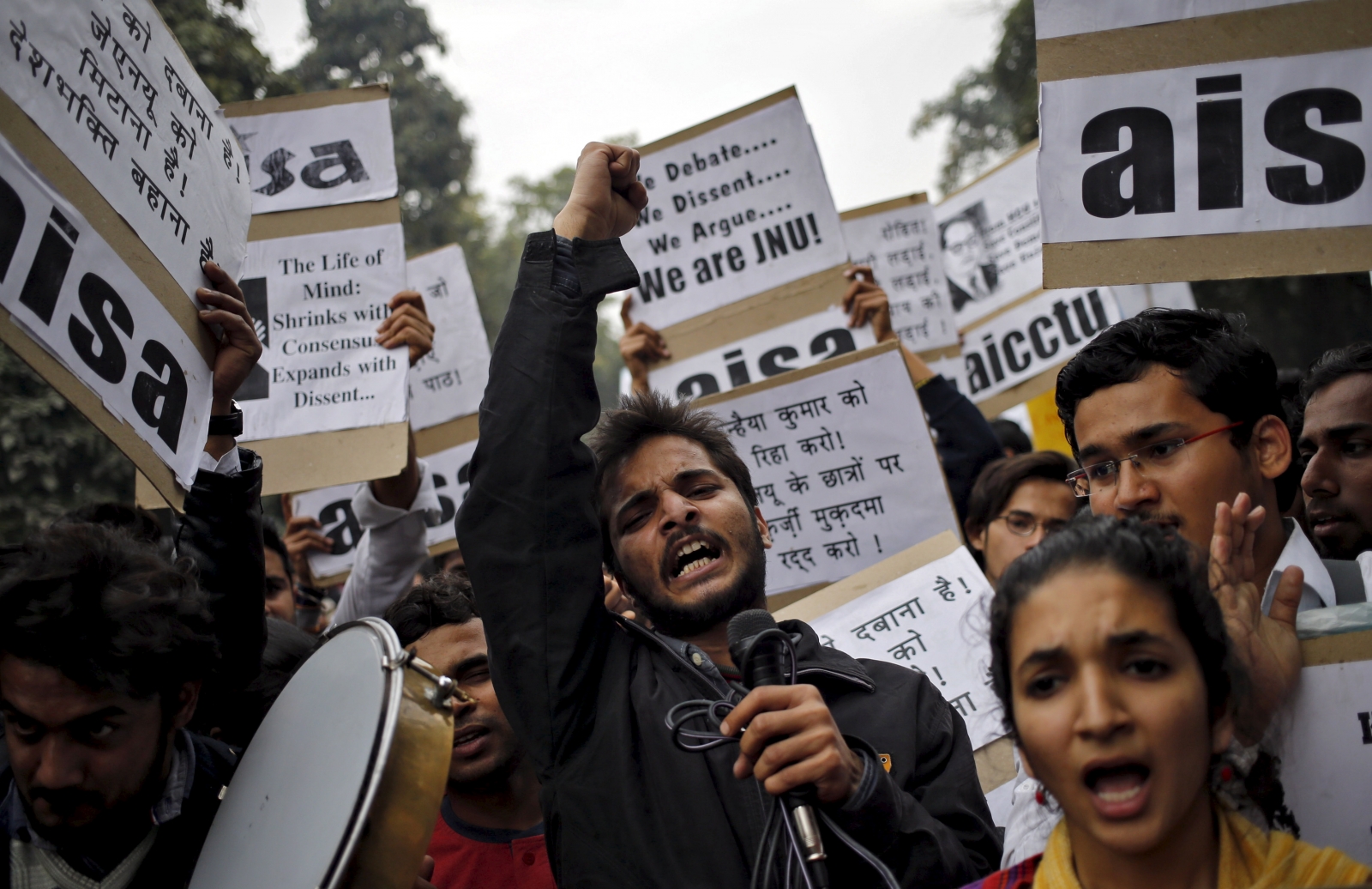 JNU probes burning of PM Modi's effigy on campus by NSUI students ...