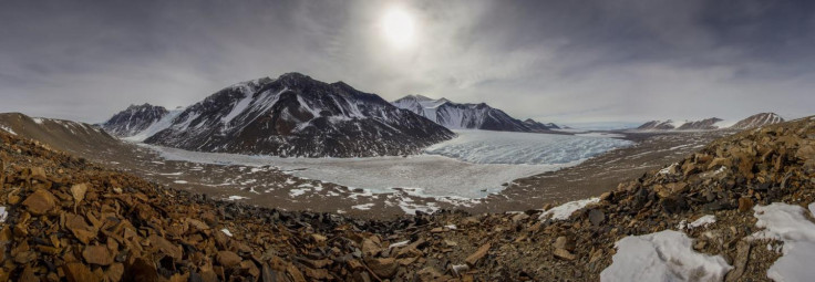 antarctic dry valleys