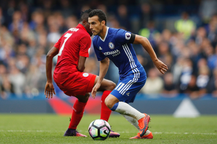 Pedro evades a tackle