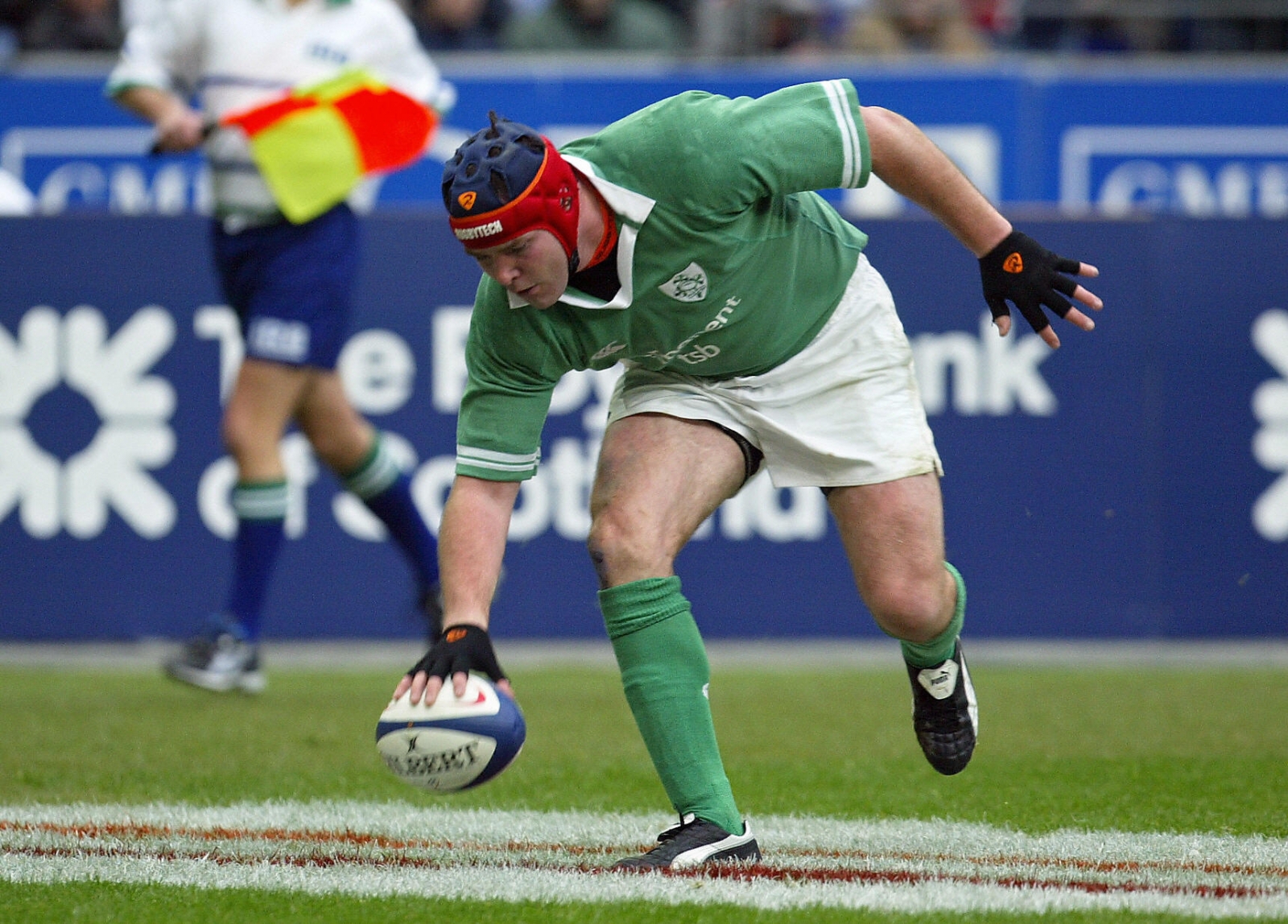 Anthony Foley dead Rugby world pays tribute to Munster legend