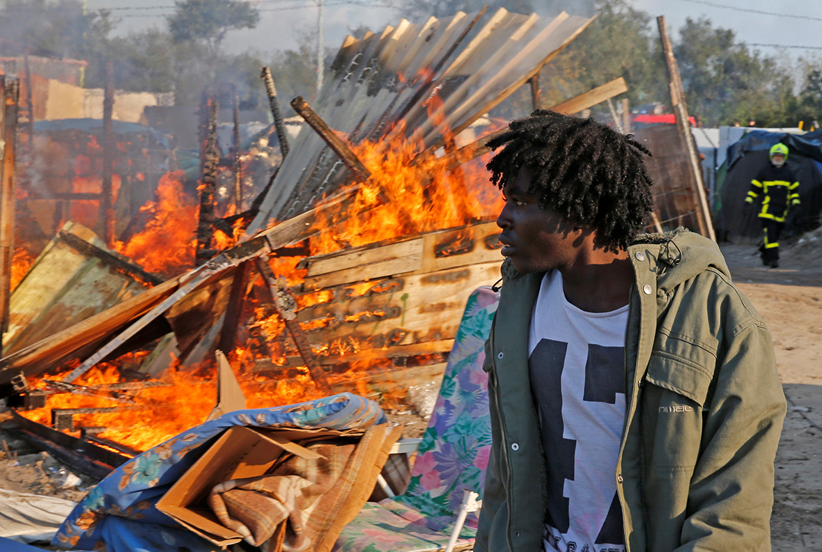 Calais Jungle camp migrants refugees