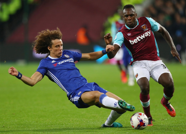 David Luiz makes a tackle David Luiz makes a tackle