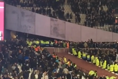 Violent clashes erupt at West Ham vs Chelsea derby
