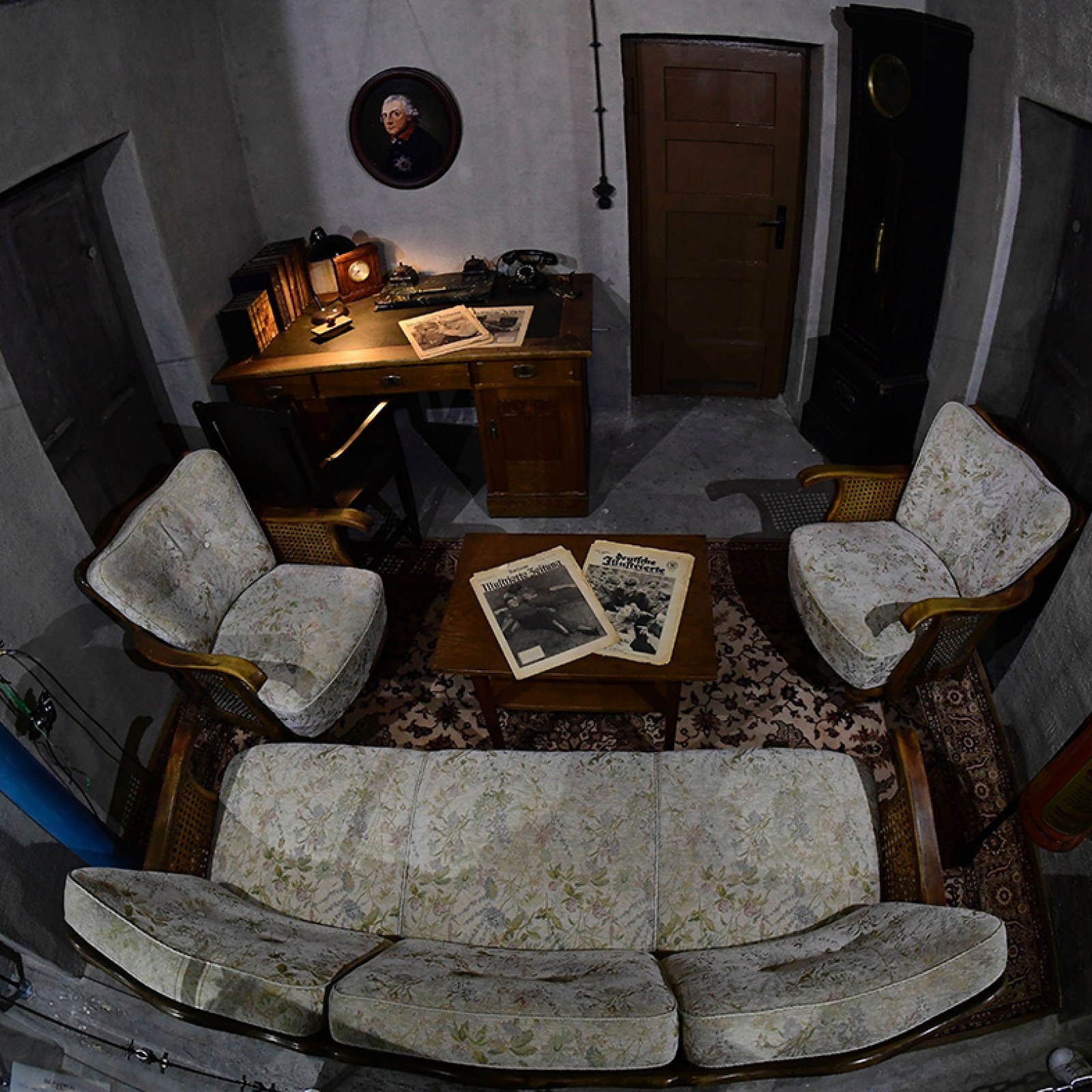 Fuhrerbunker Interior fuhrerbunker-interior