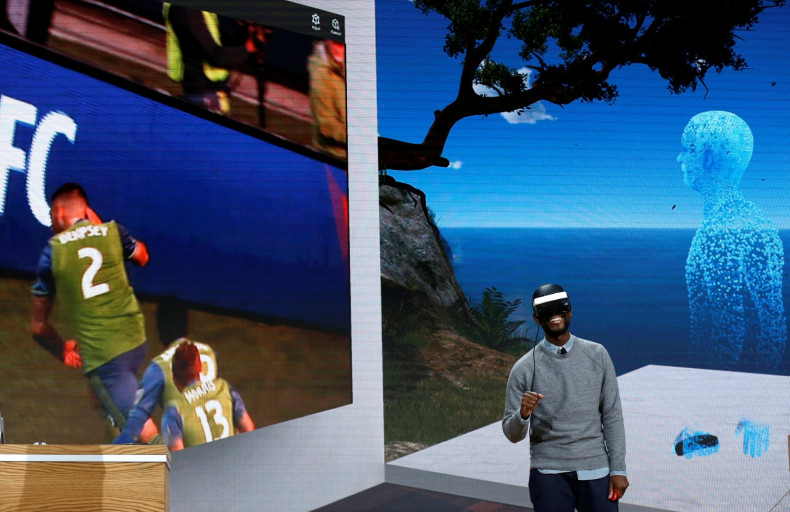 Microsoft VR headset
