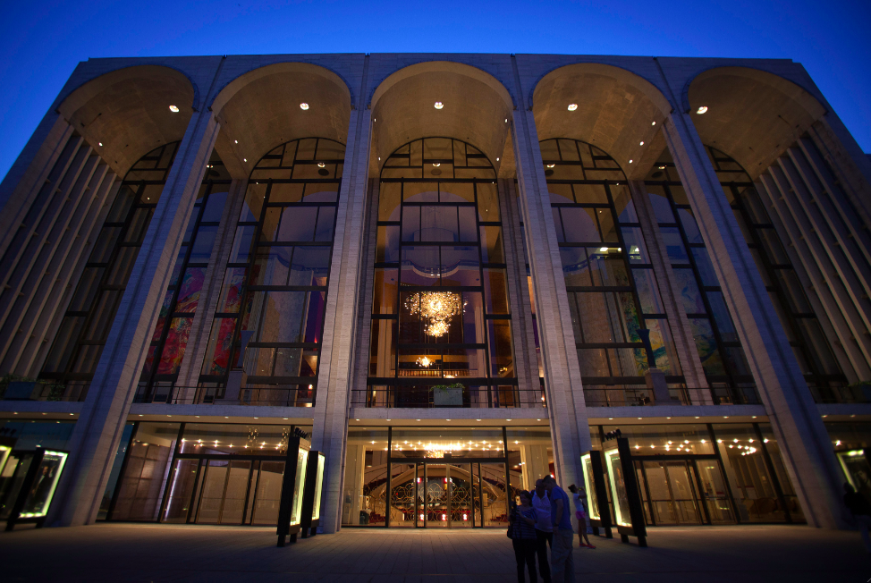 the new york metropolitan opera house