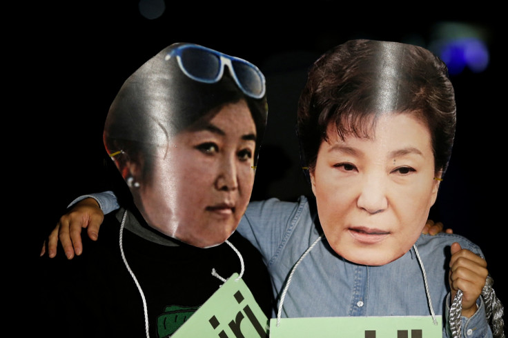  Choi Soon-sil and Park Geun-hye