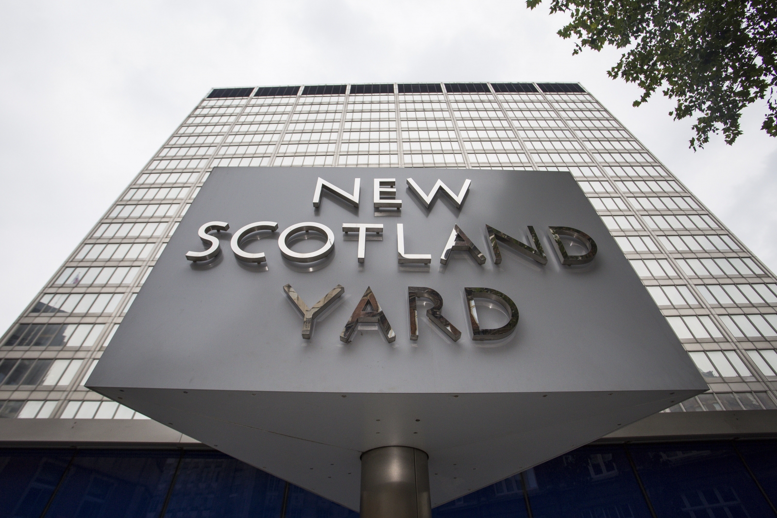 Scotland Yard Logo