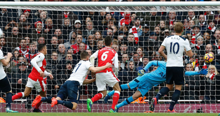Arsenal take the lead against Spurs