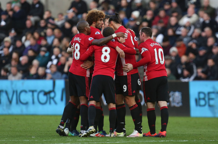 United players celebrate