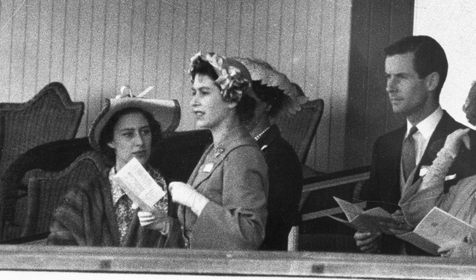 Princess Margaret - her life and her affair with Captain ...